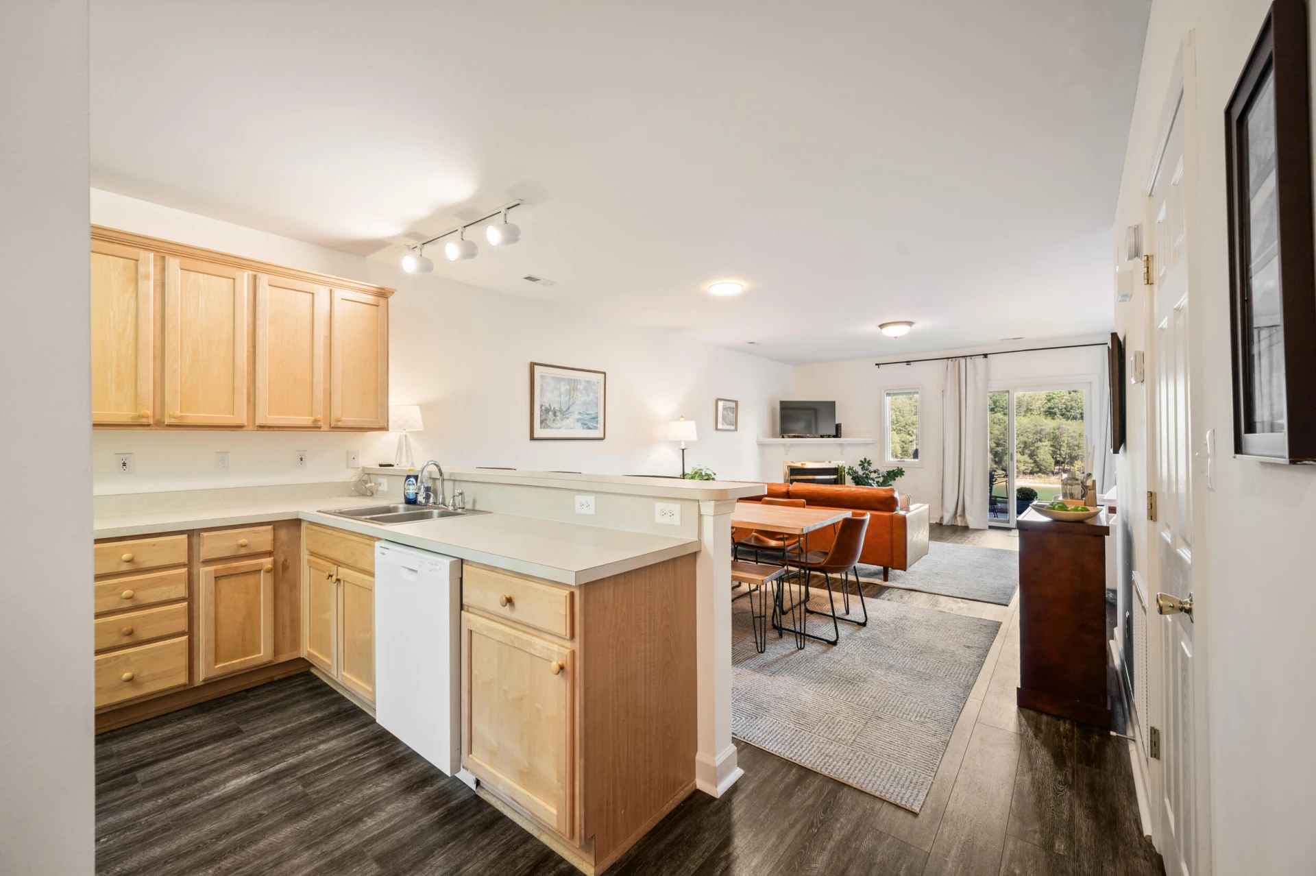 1055 Mariners WAY #UNIT 23 - Photo 3