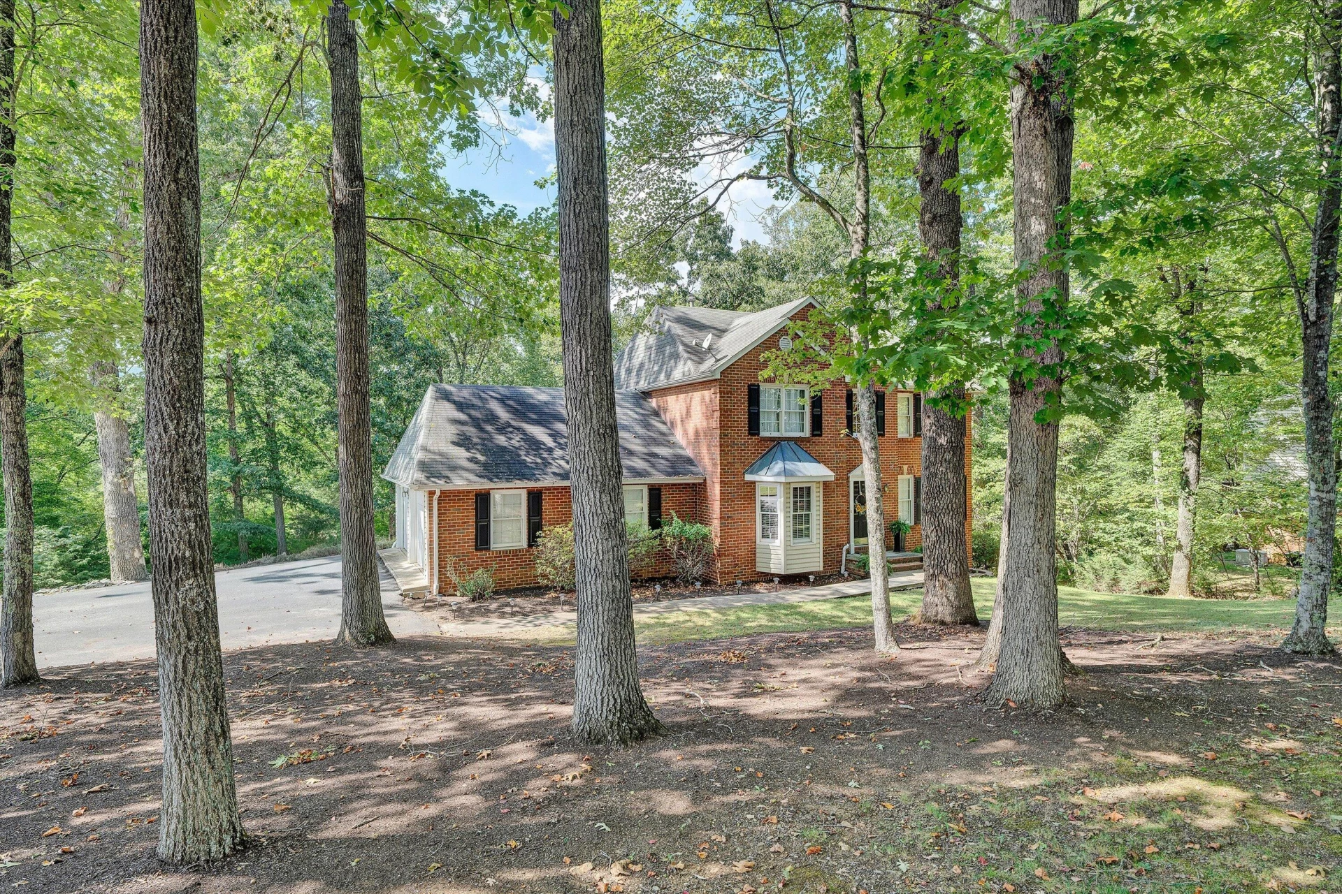 999 Lee LN - Photo 34