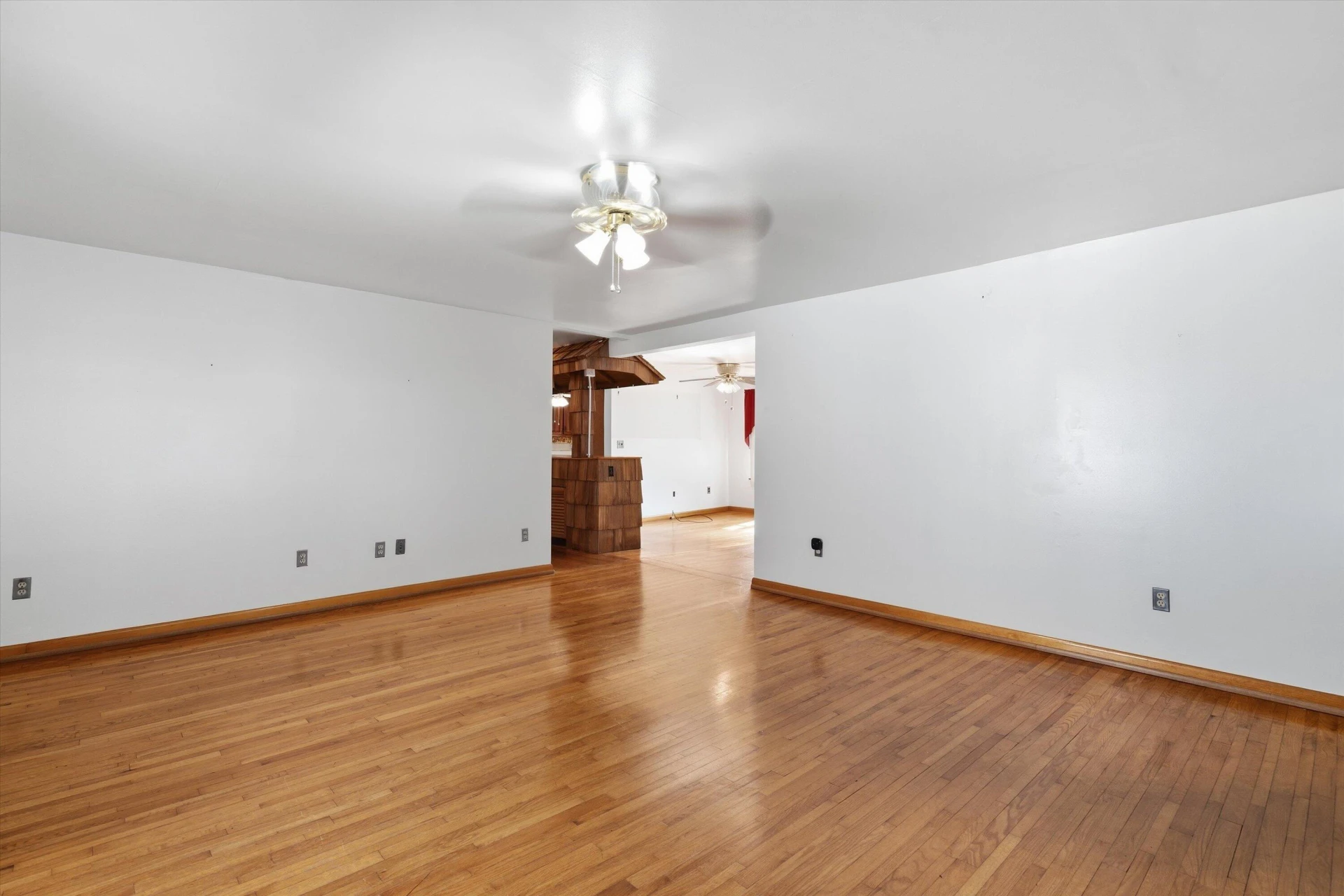 601 Bowman AVE - Photo 8