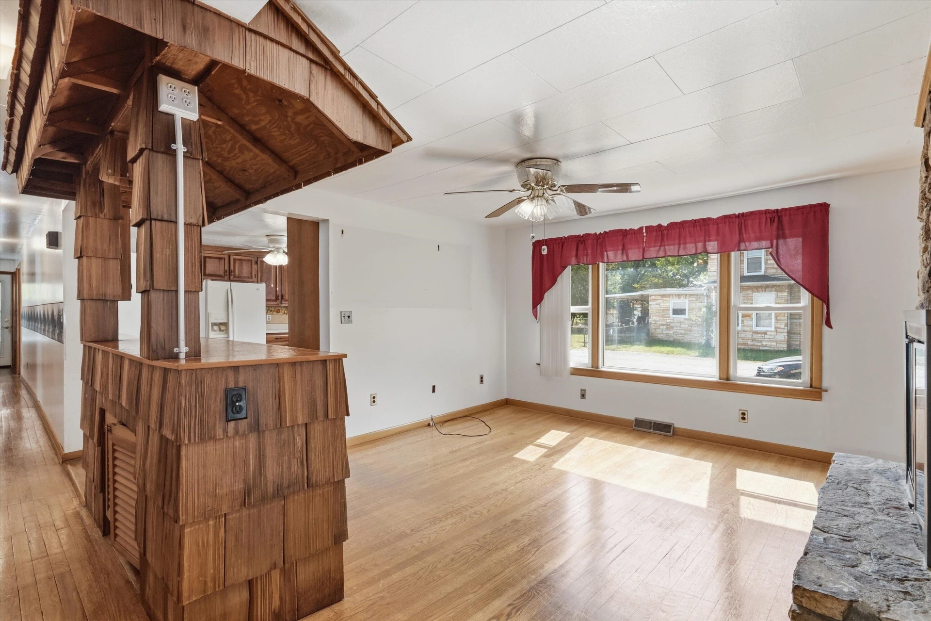601 Bowman AVE - Photo 9
