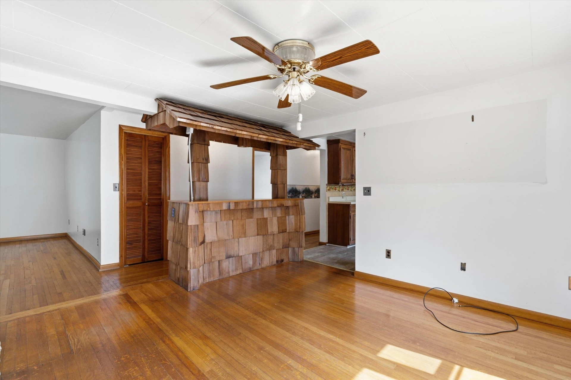 601 Bowman AVE - Photo 12