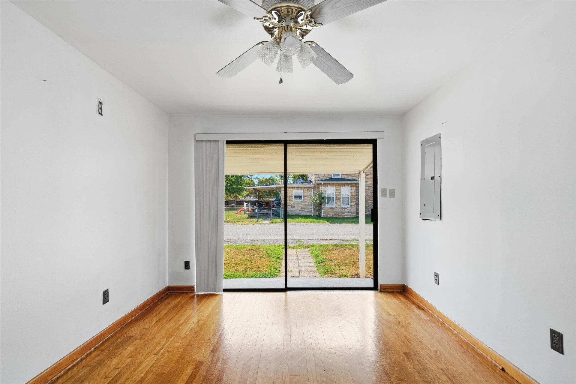 601 Bowman AVE - Photo 23