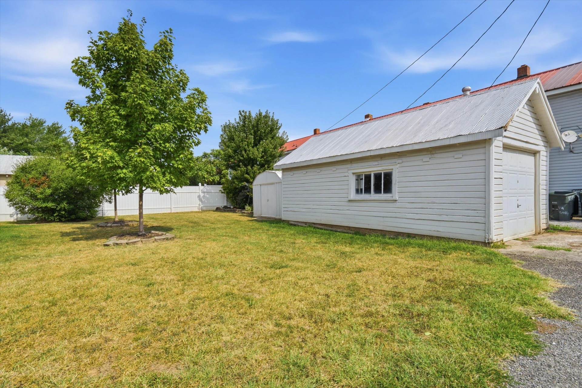 601 Bowman AVE - Photo 31