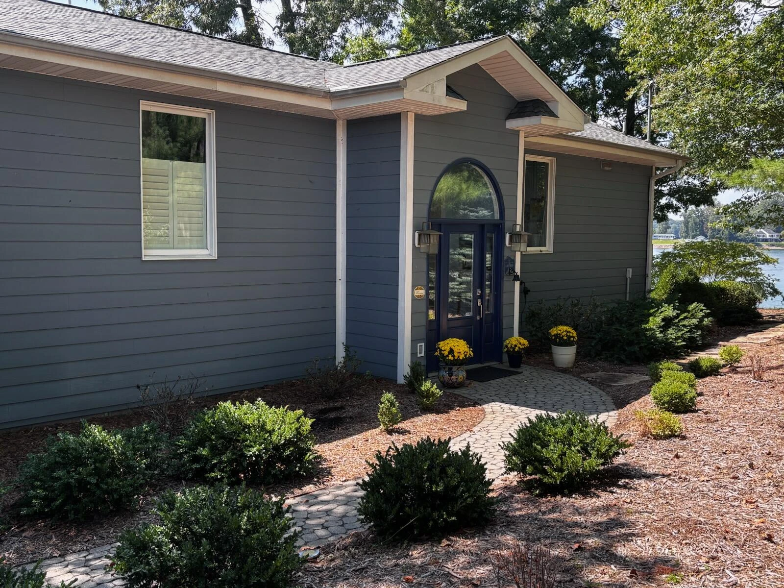 307 Lakewood DR - Photo 5
