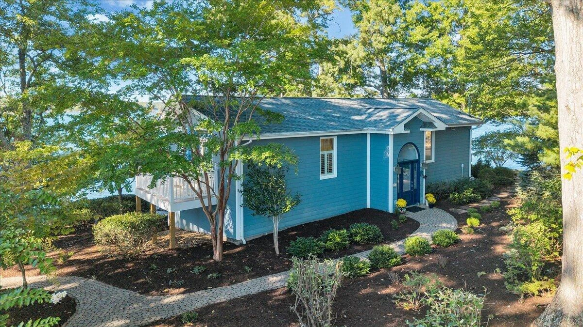 307 Lakewood DR - Photo 5