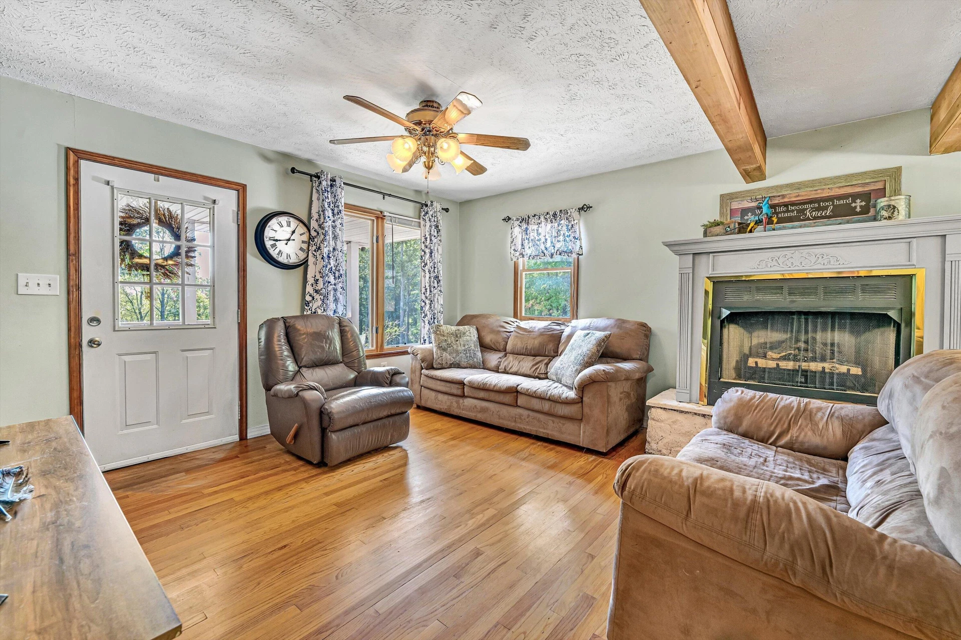 1909 Karnes RD - Photo 10