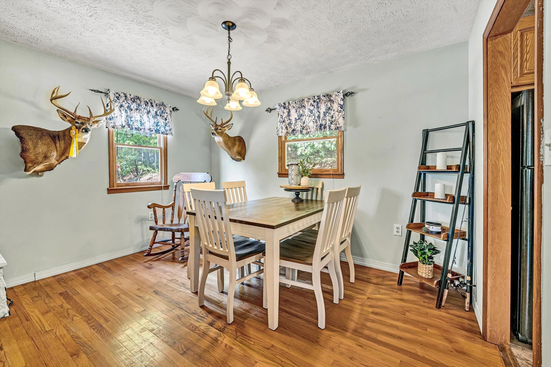 1909 Karnes RD - Photo 13