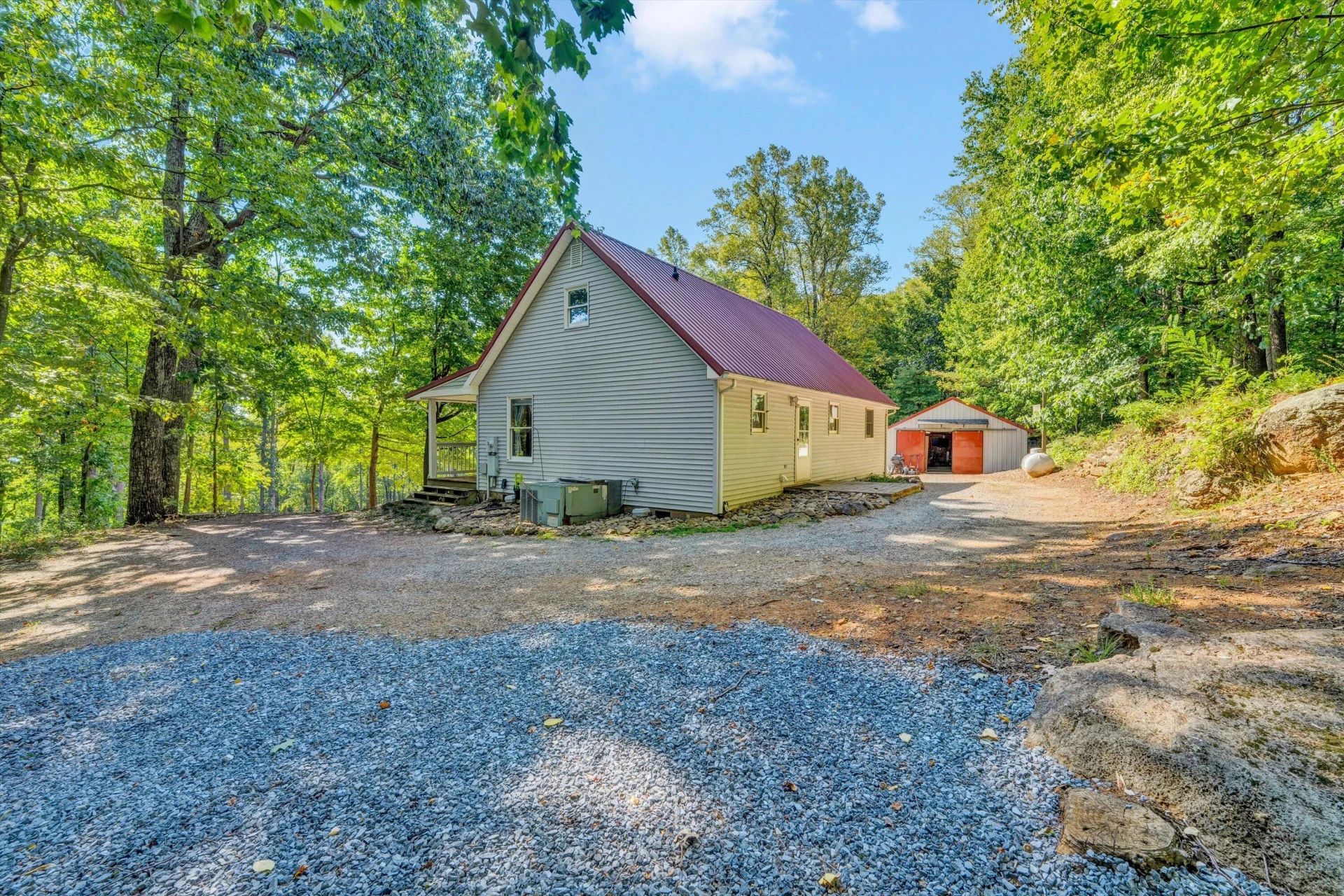 1909 Karnes RD - Photo 34