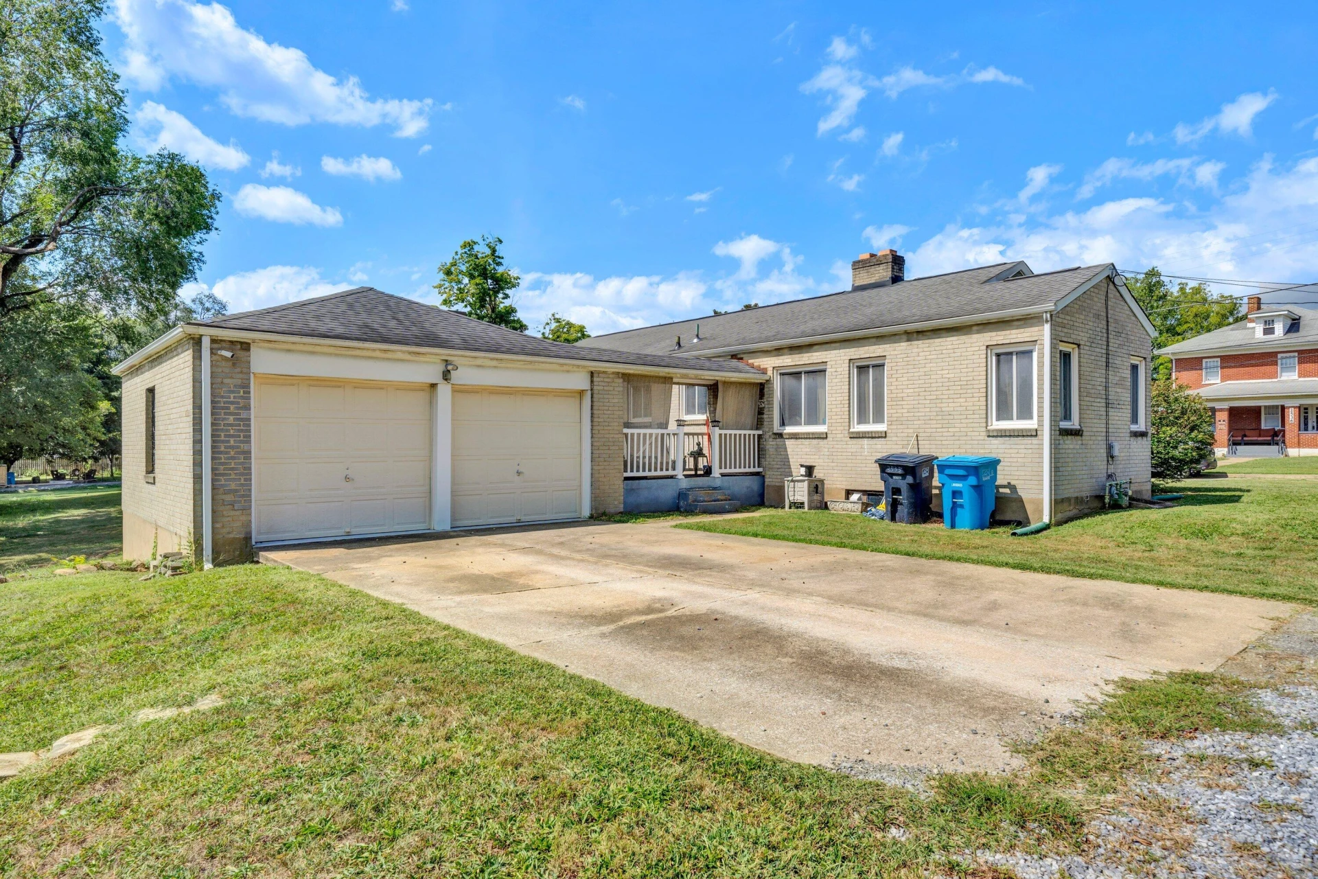 2535 Lyndhurst ST NW - Photo 22