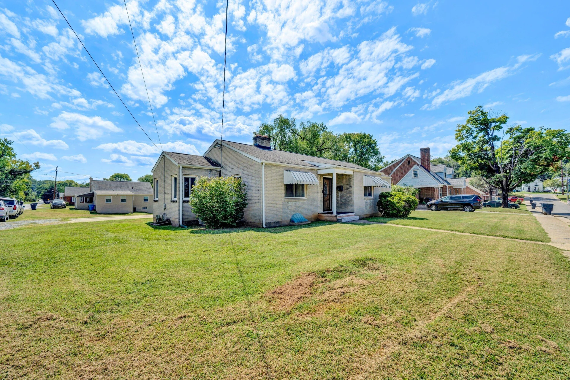 2535 Lyndhurst ST NW - Photo 24