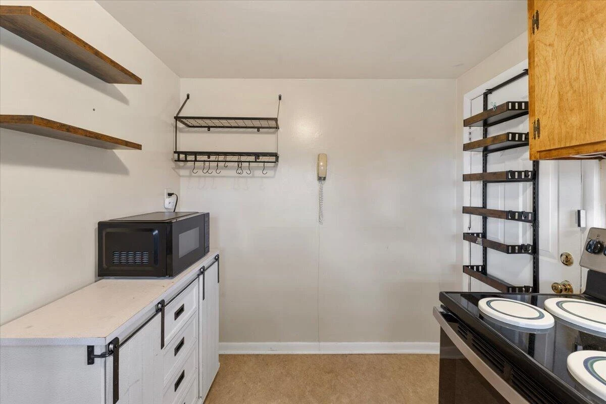 1551 Peppers Ferry RD NW - Photo 18