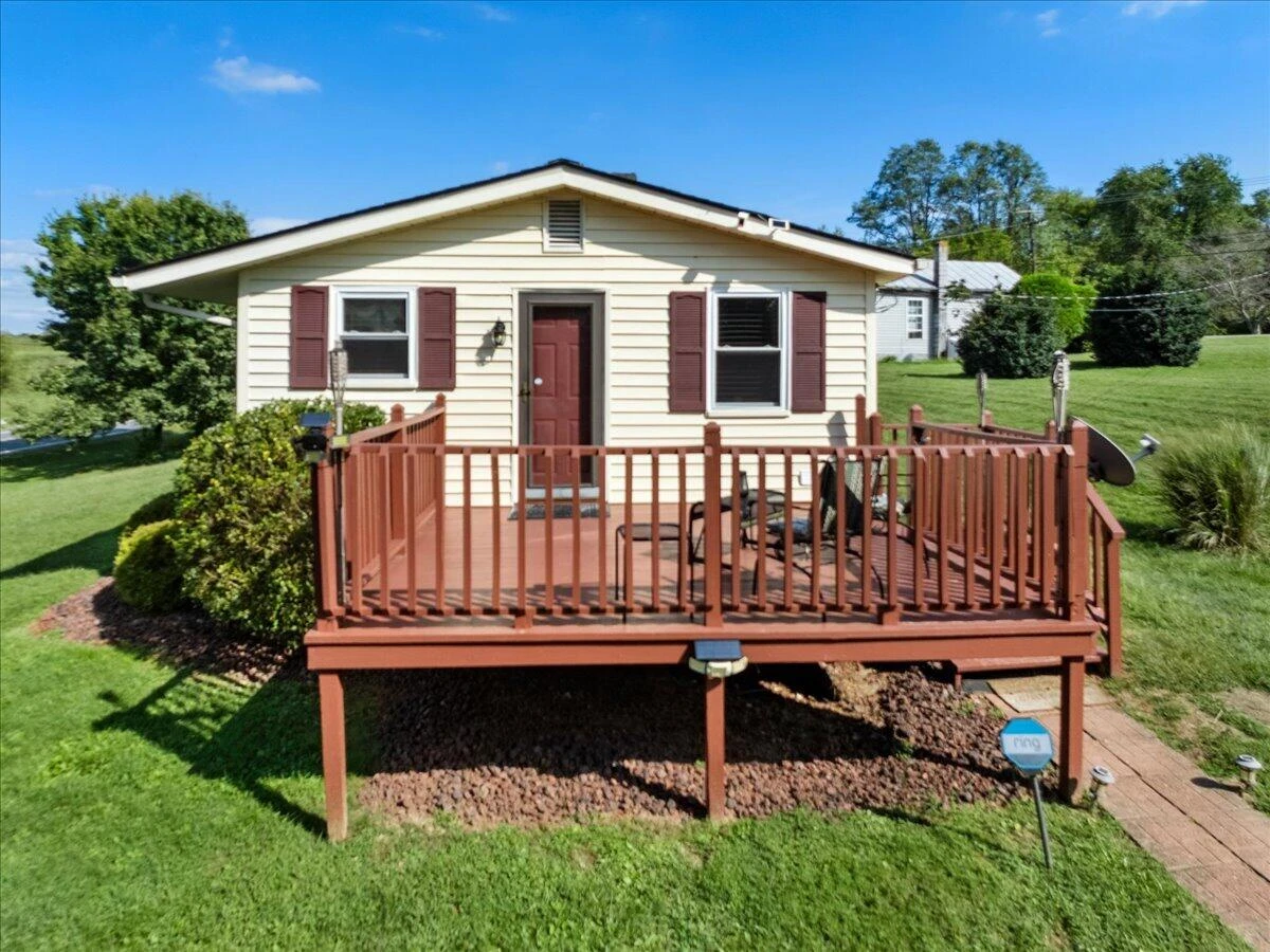1551 Peppers Ferry RD NW - Photo 21