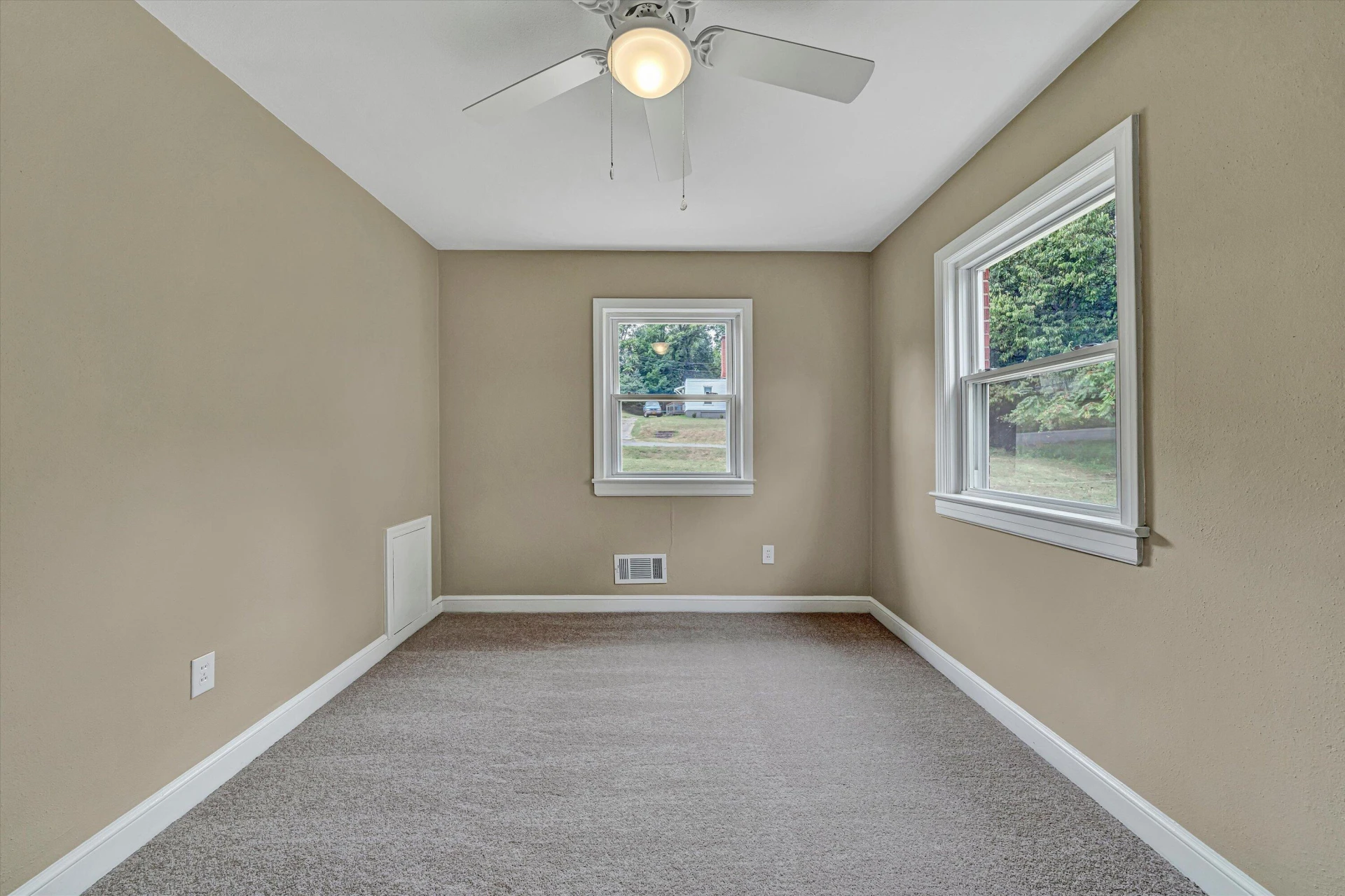 2811 Ordway DR NW - Photo 18
