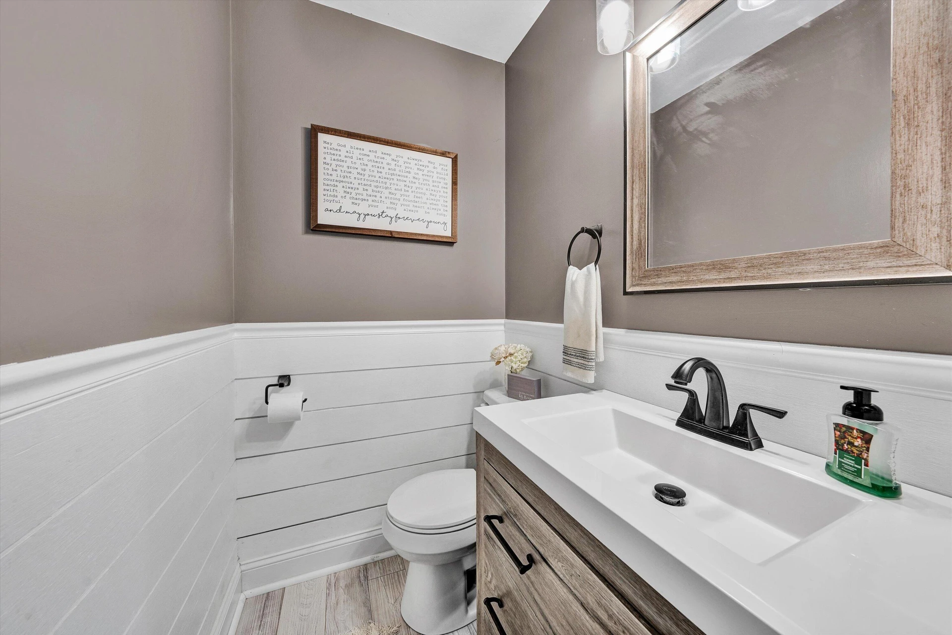180 CLEARVIEW DR - Photo 22