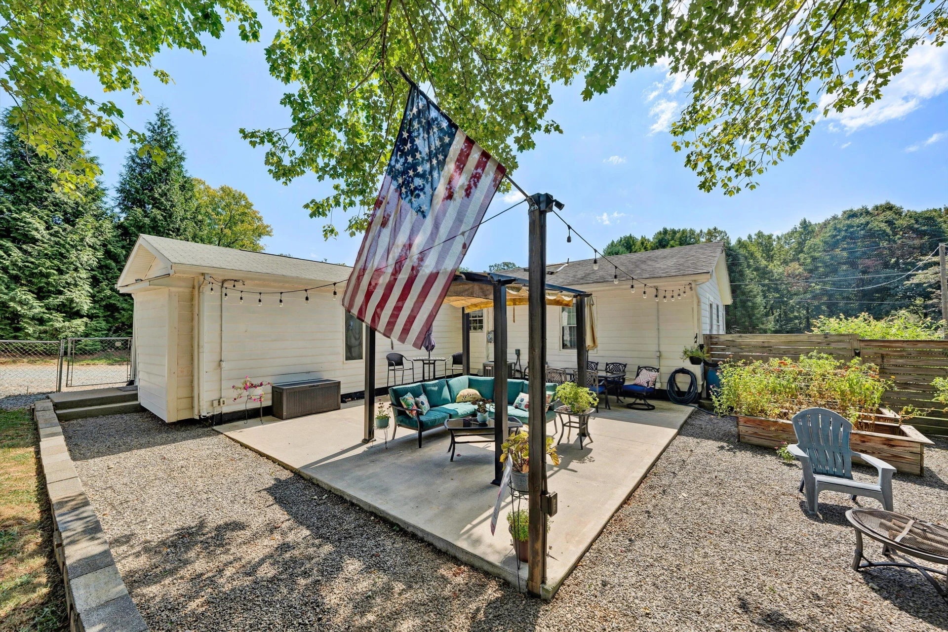 180 CLEARVIEW DR - Photo 31