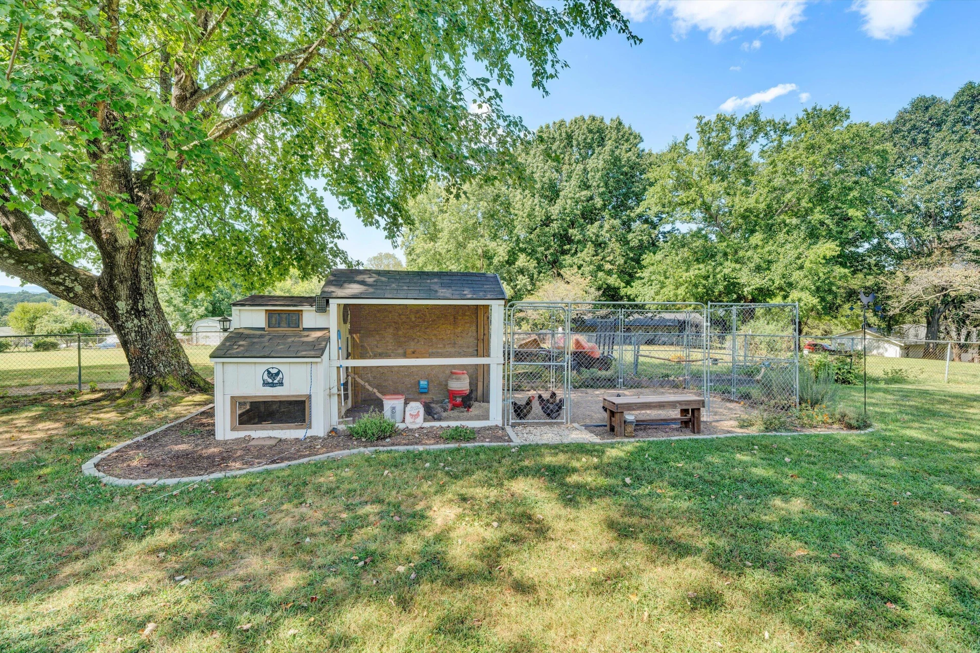 180 CLEARVIEW DR - Photo 34