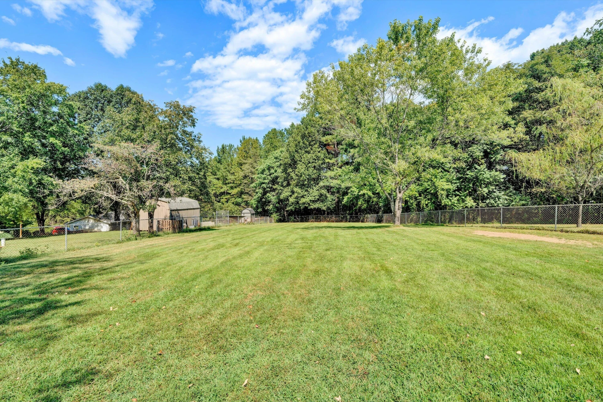 180 CLEARVIEW DR - Photo 35