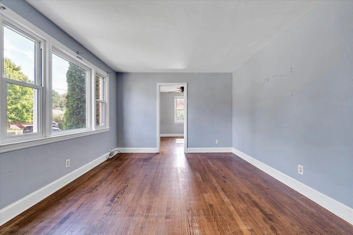 2532 Bowman ST NW - Photo 3