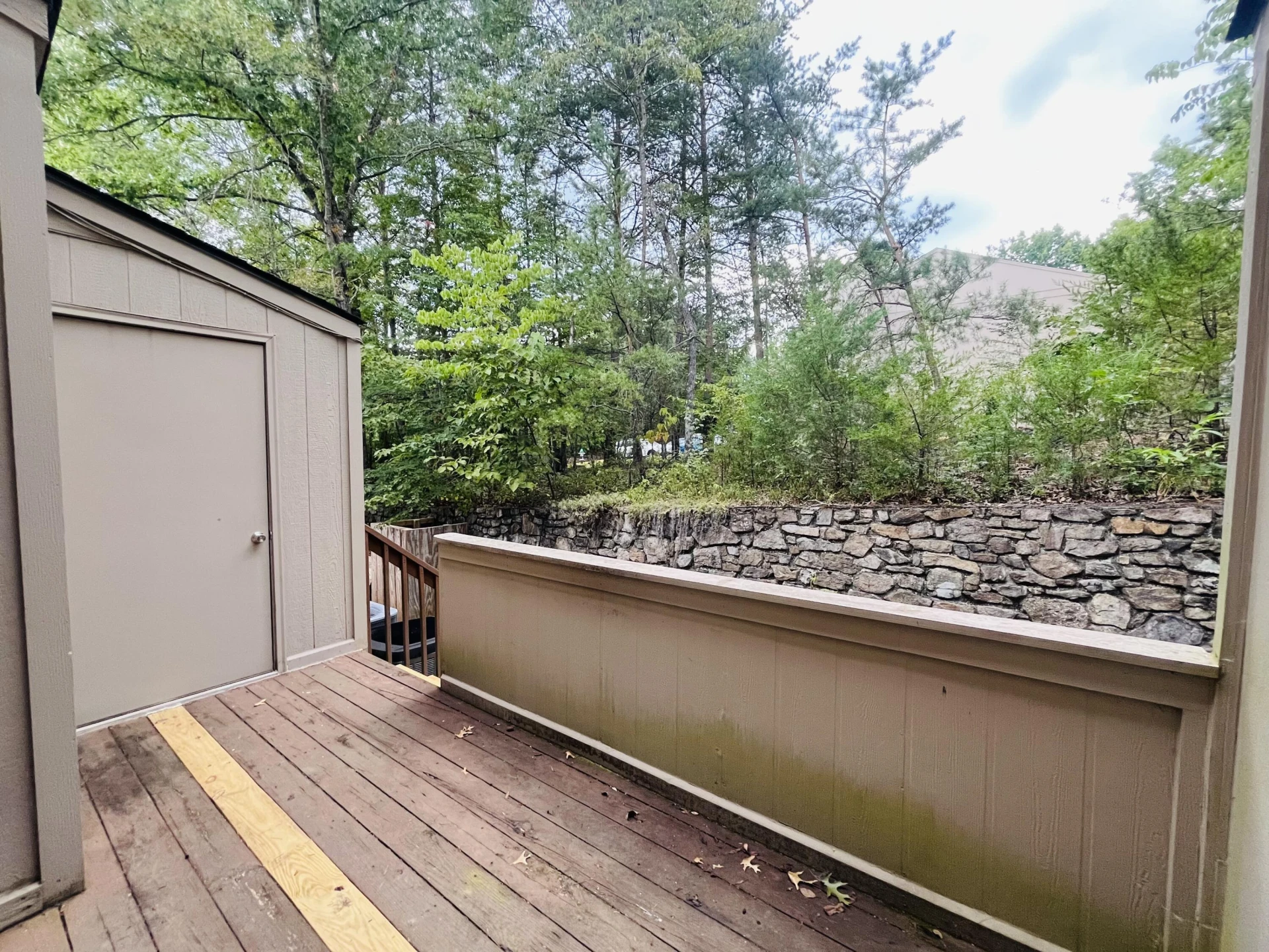 7230 Woods Crossing DR - Photo 17