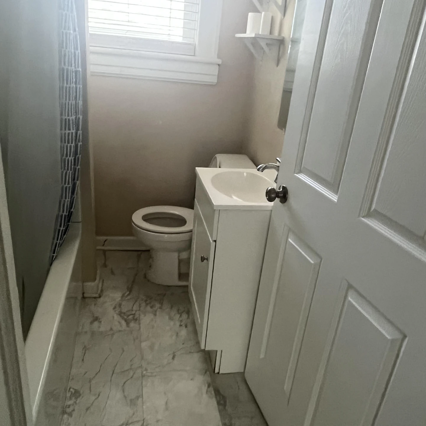 2806 Ridgefield ST NE - Photo 6