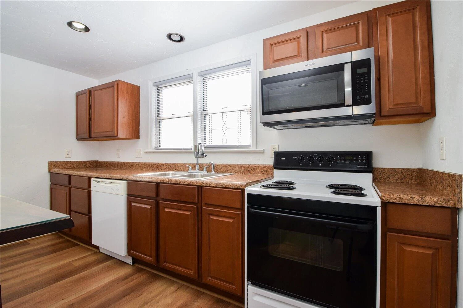 4011 Bandy RD - Photo 7