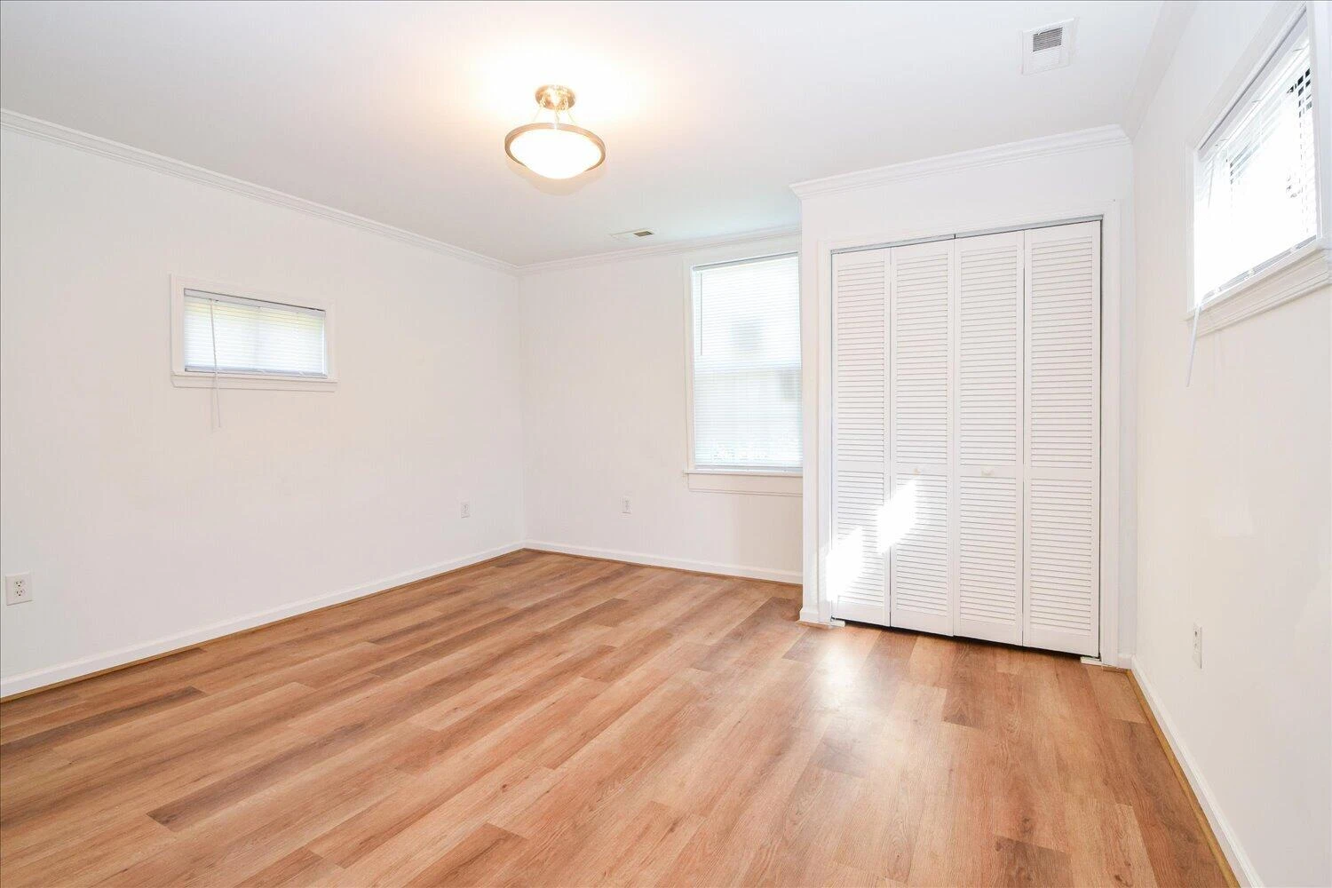 4011 Bandy RD - Photo 10