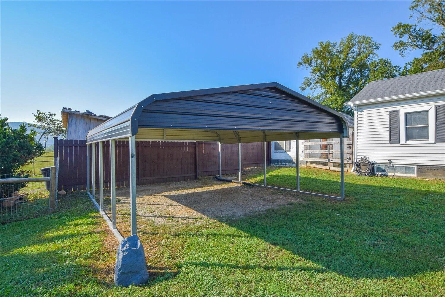 4011 Bandy RD - Photo 16