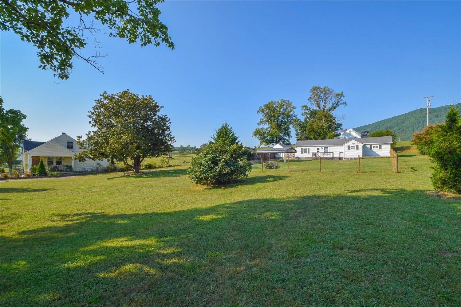 4011 Bandy RD - Photo 18