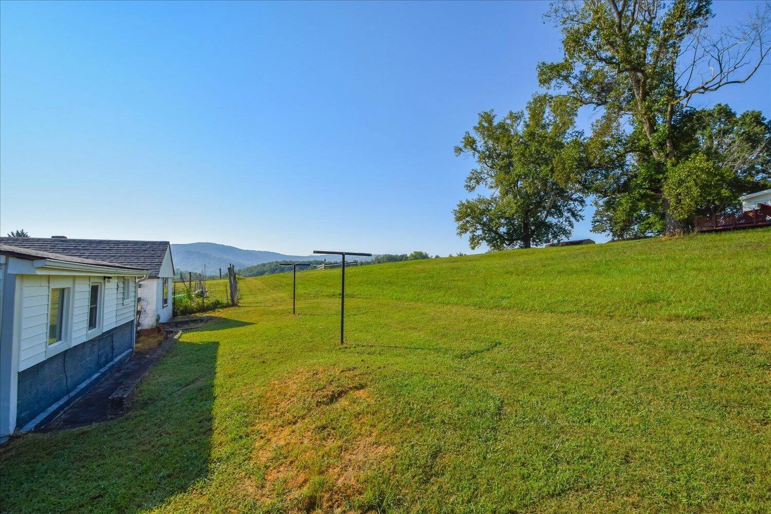 4011 Bandy RD - Photo 22