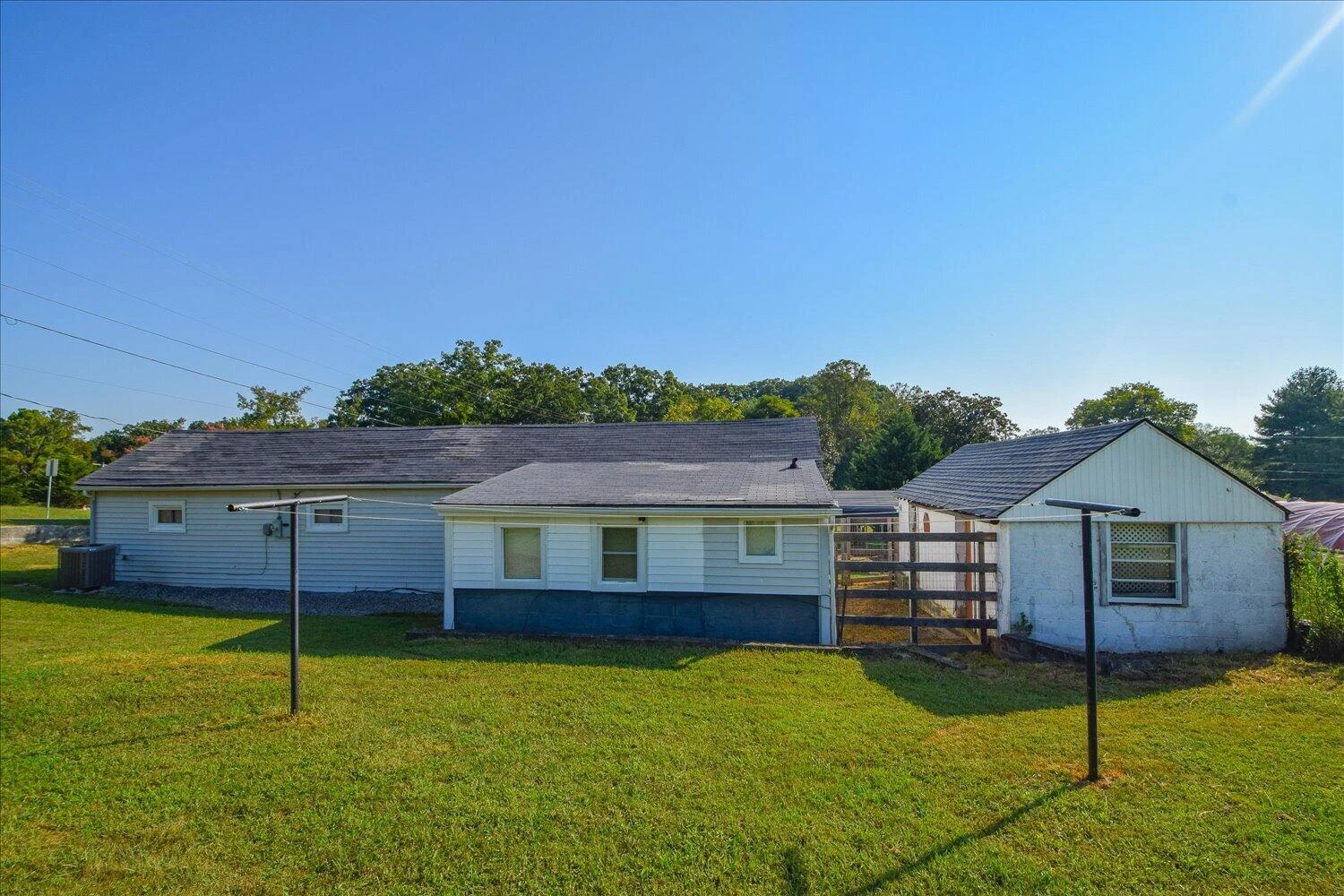 4011 Bandy RD - Photo 23