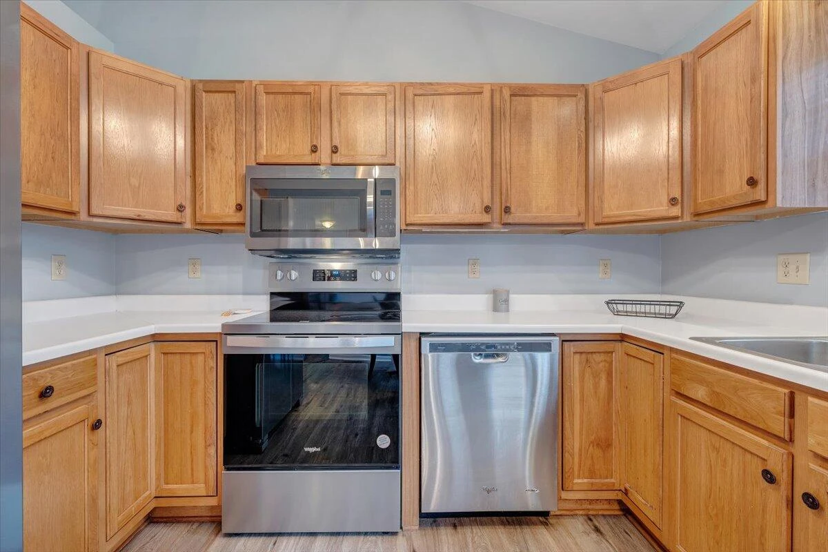 1152 Murray AVE SE - Photo 13