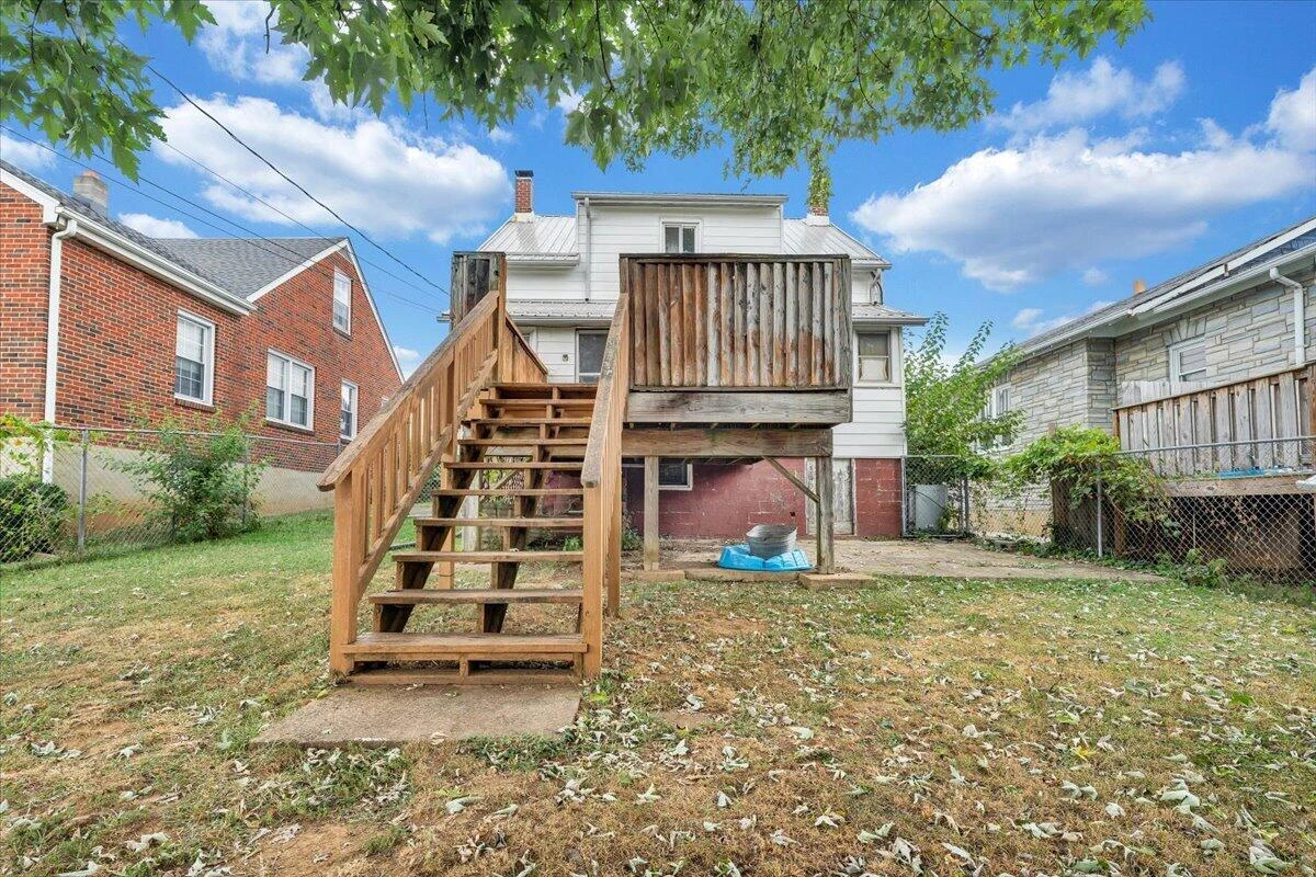 1105 Morehead AVE SE - Photo 31