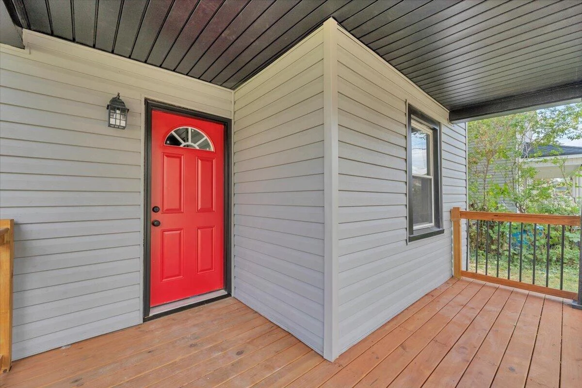 1724 Orange AVE NW - Photo 5