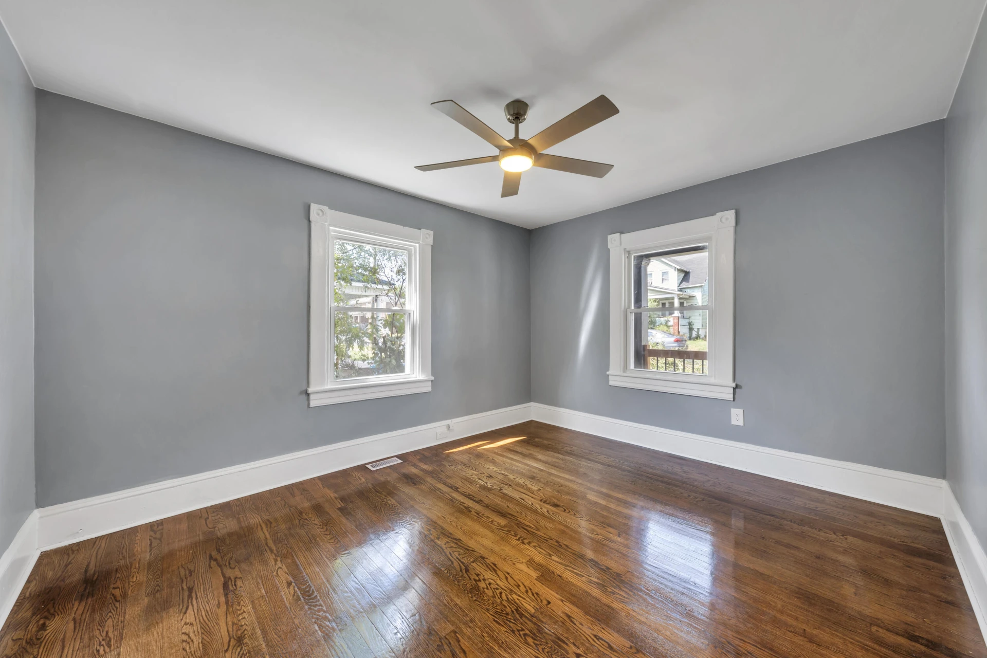 1724 Orange AVE NW - Photo 8