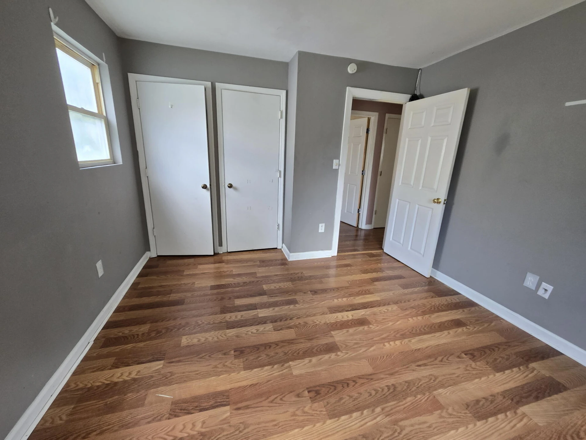 825 Kellogg AVE NW - Photo 7