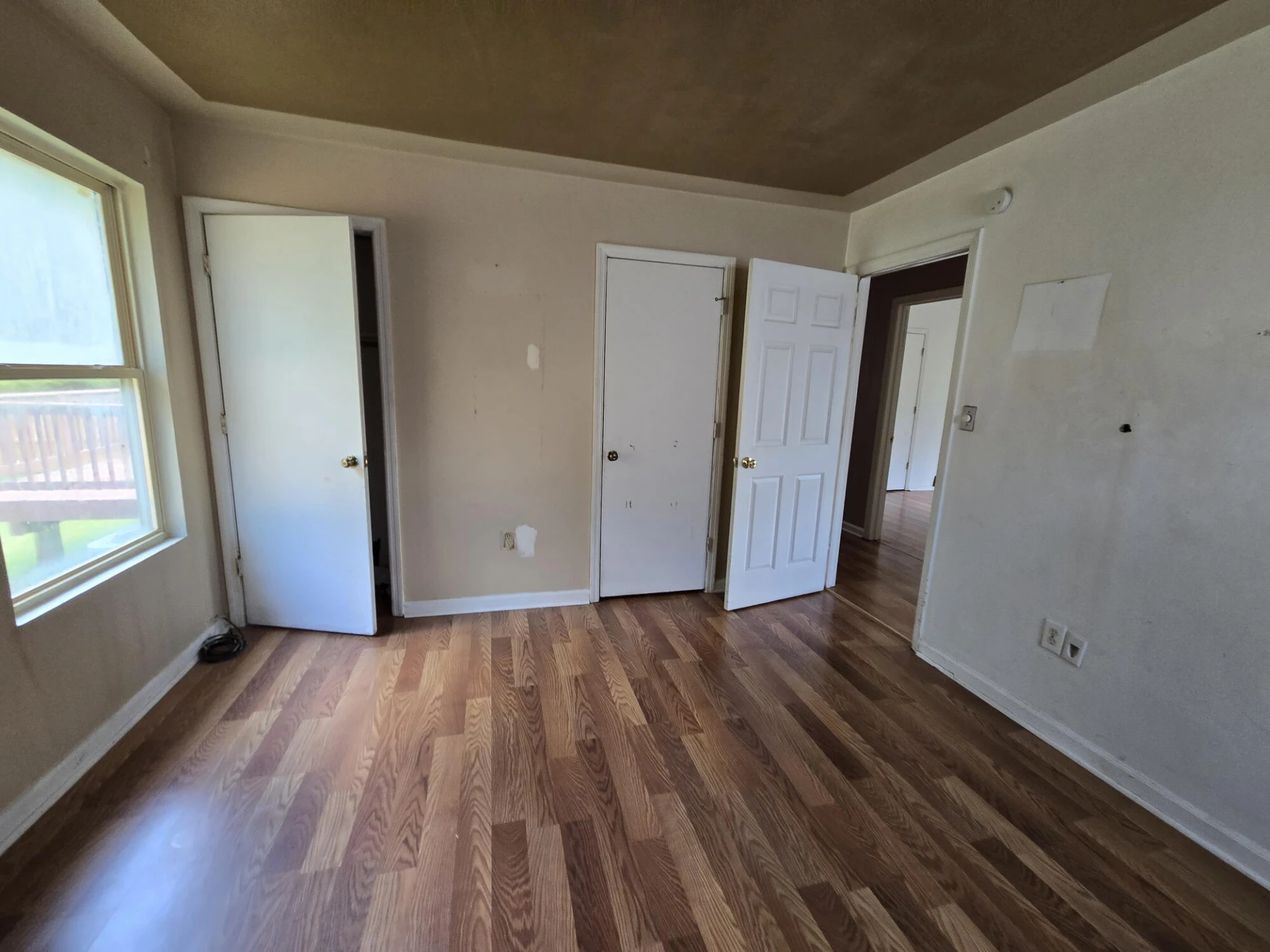 825 Kellogg AVE NW - Photo 8
