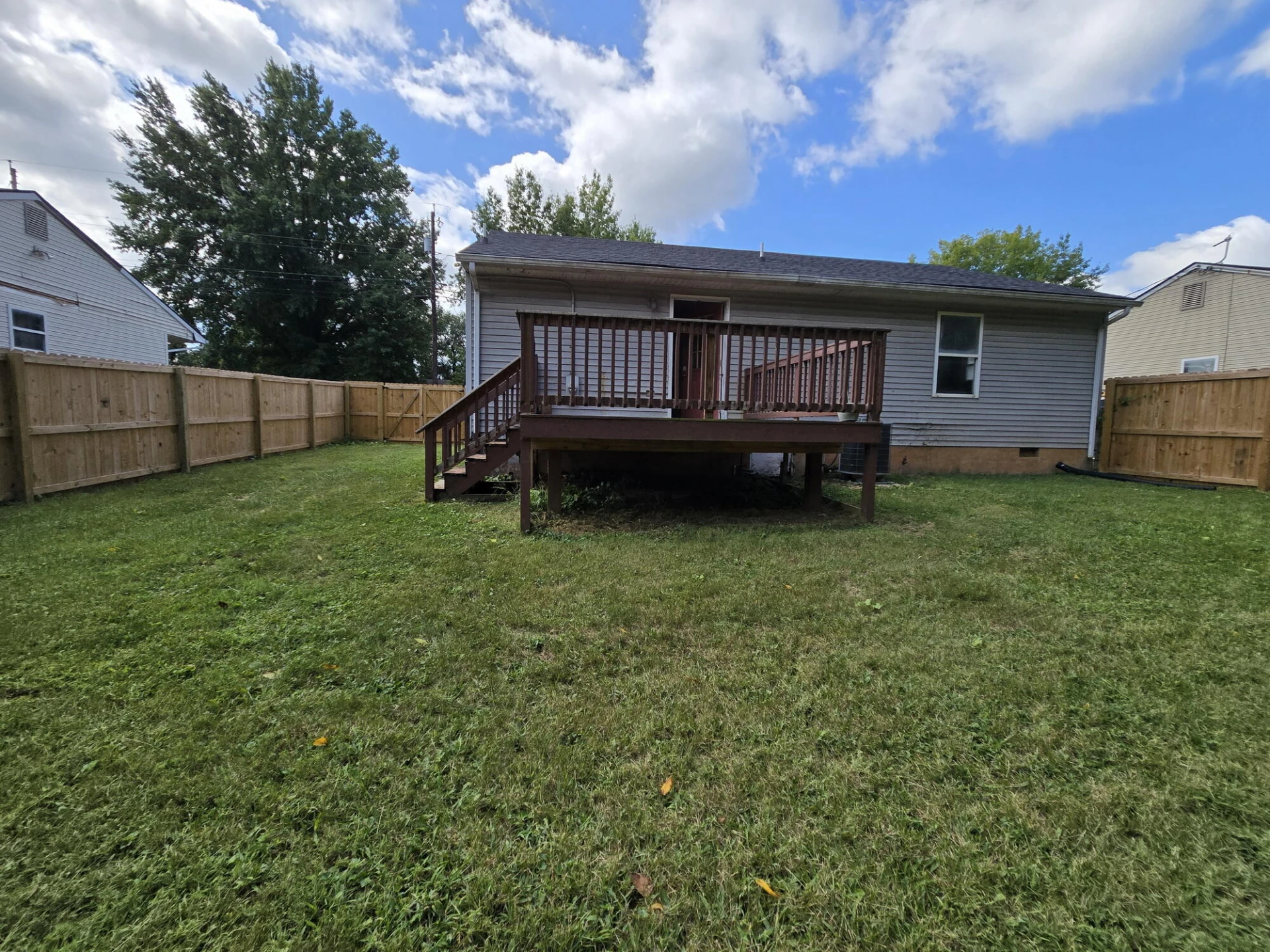 825 Kellogg AVE NW - Photo 10