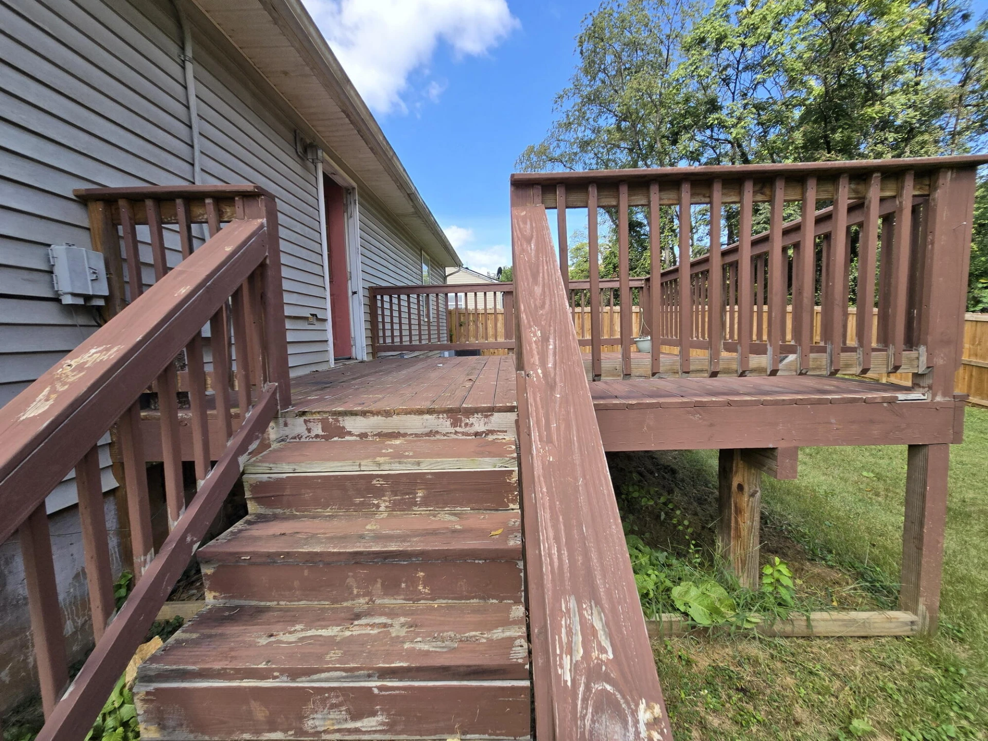 825 Kellogg AVE NW - Photo 11