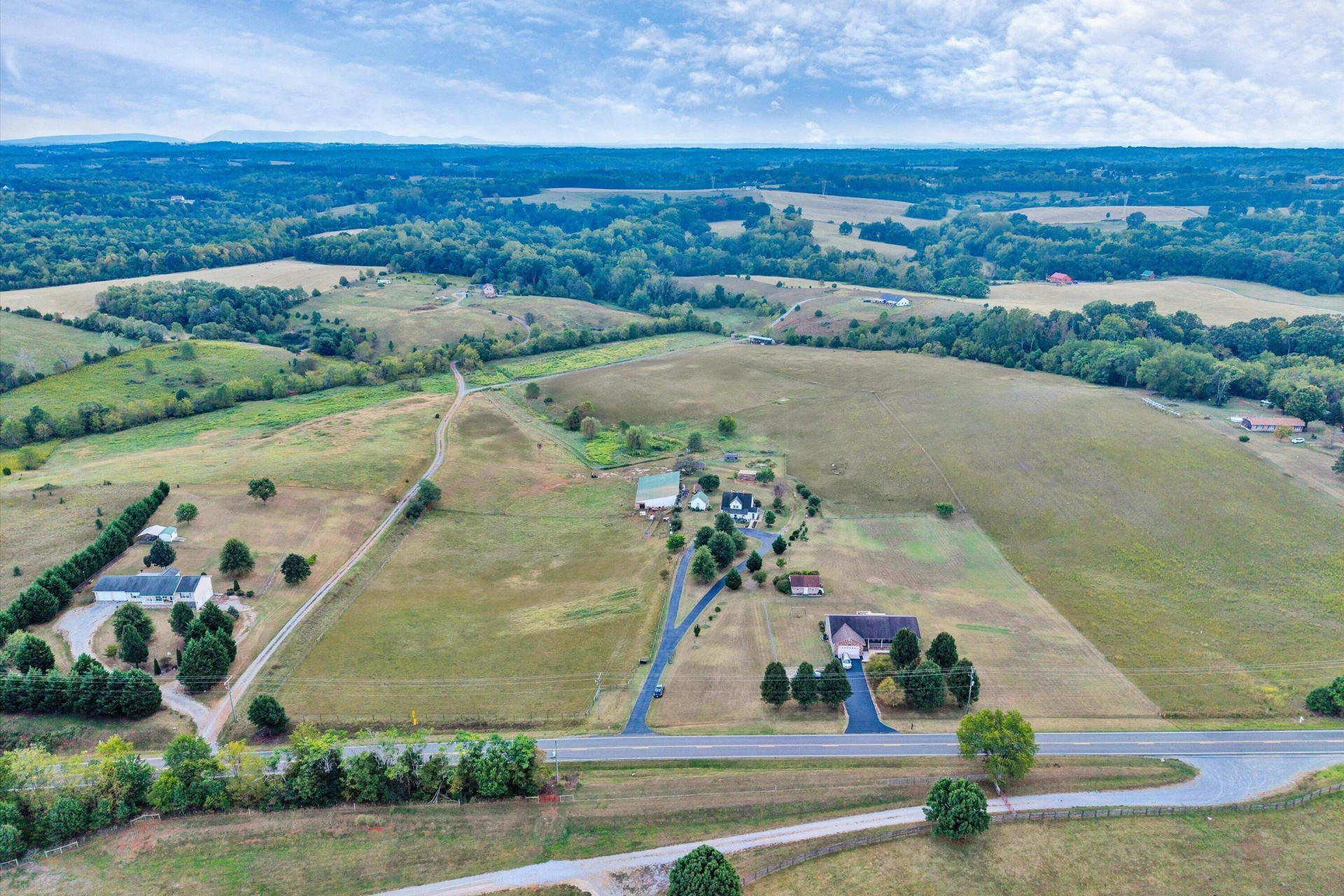 6200 Stewartsville RD - Photo 3