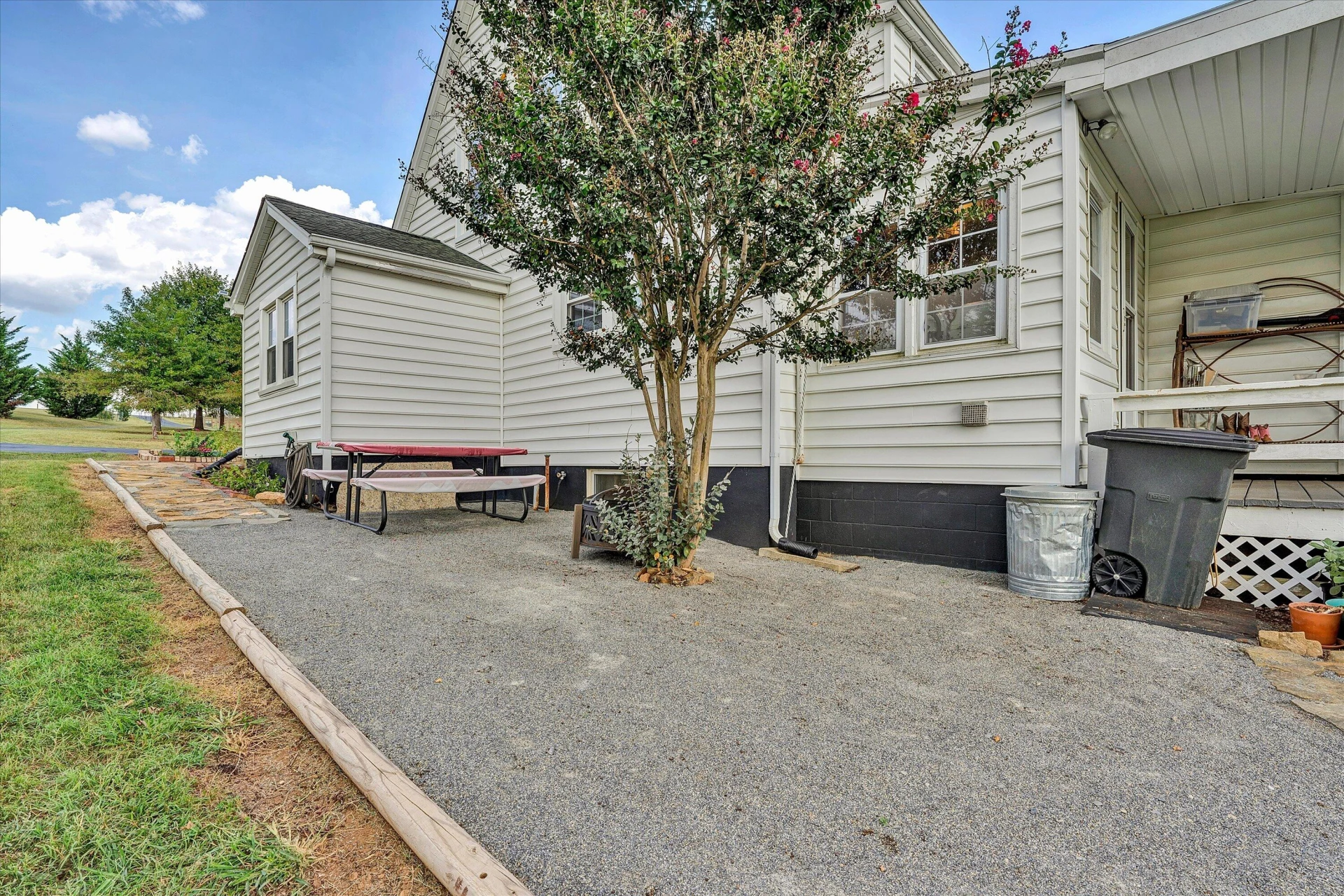 6200 Stewartsville RD - Photo 39