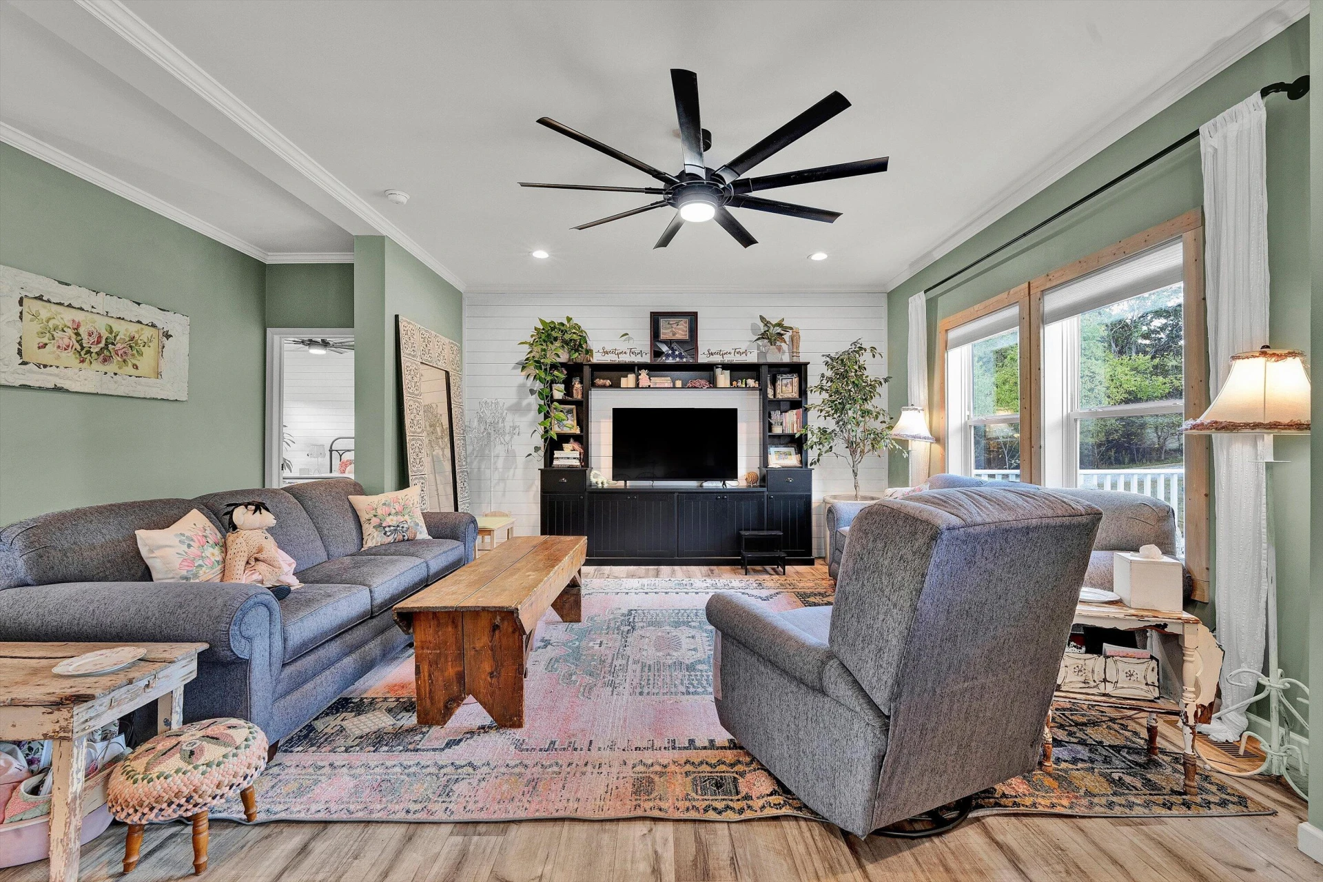 116 Crest Hills DR - Photo 6