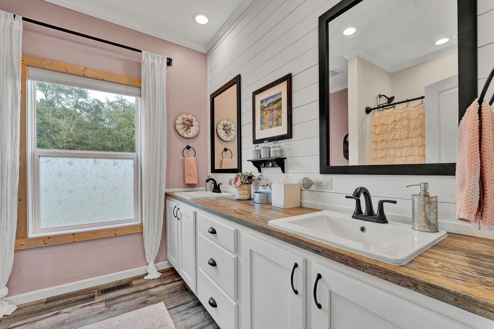 116 Crest Hills DR - Photo 14
