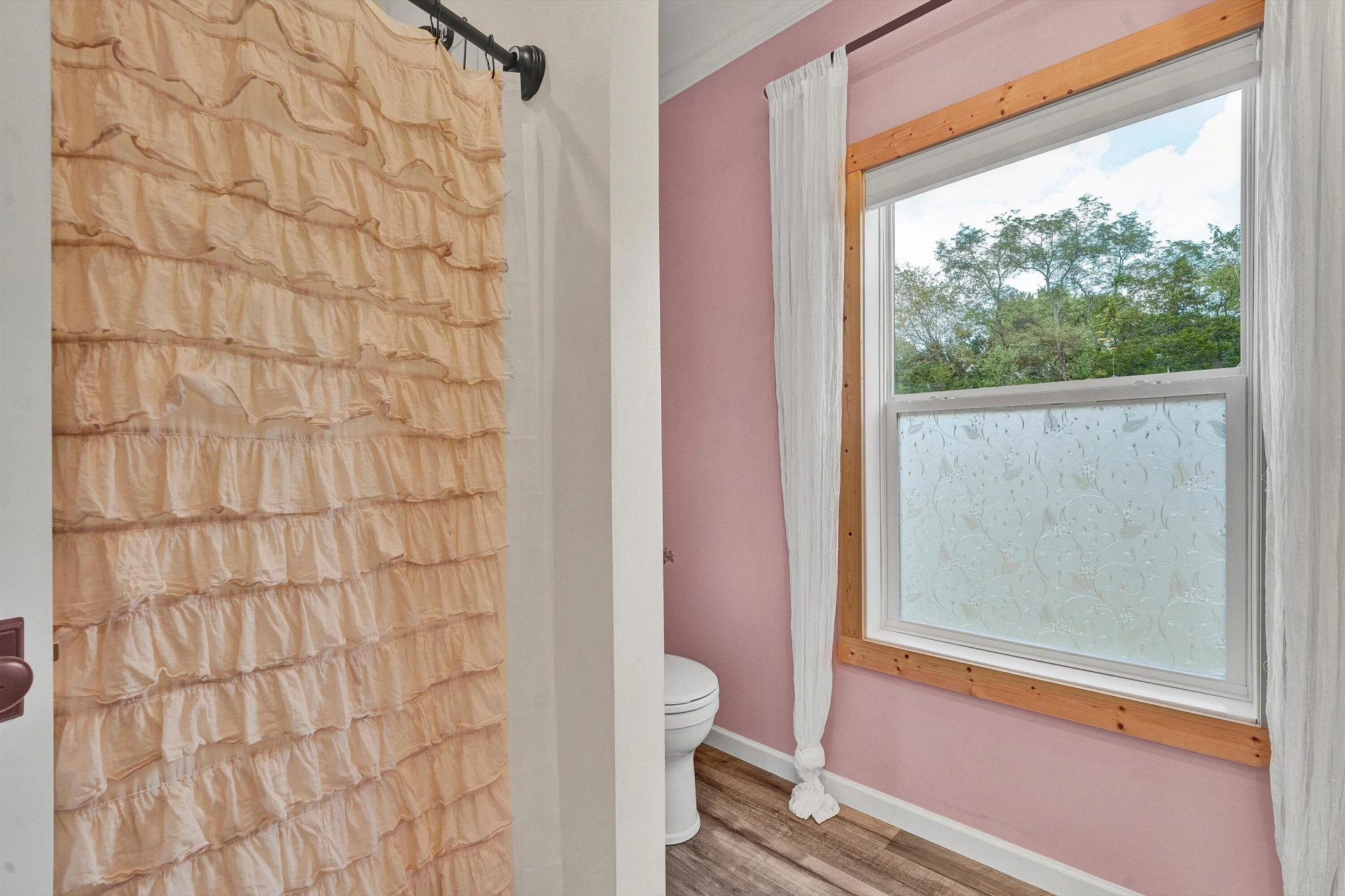 116 Crest Hills DR - Photo 15