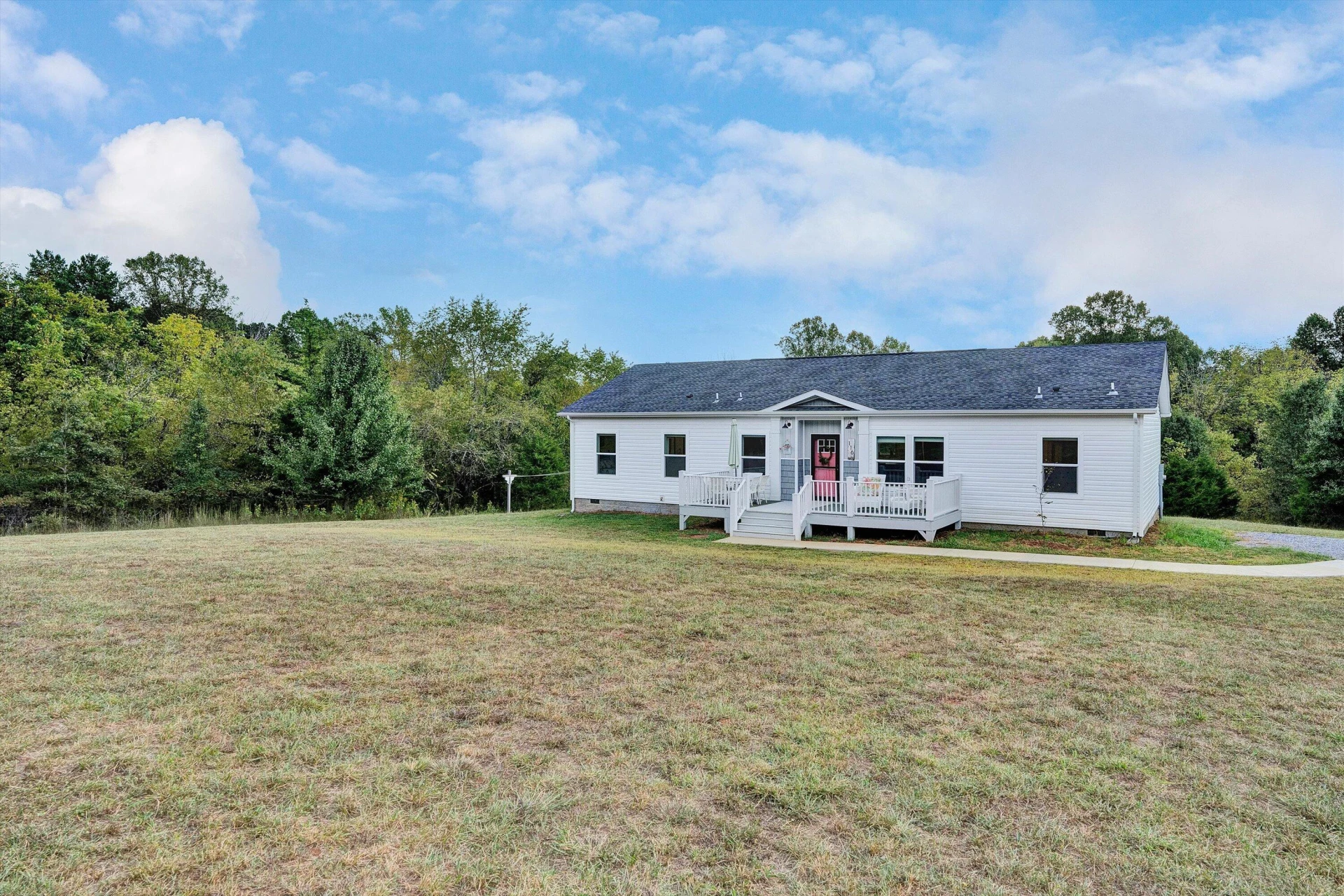 116 Crest Hills DR - Photo 28