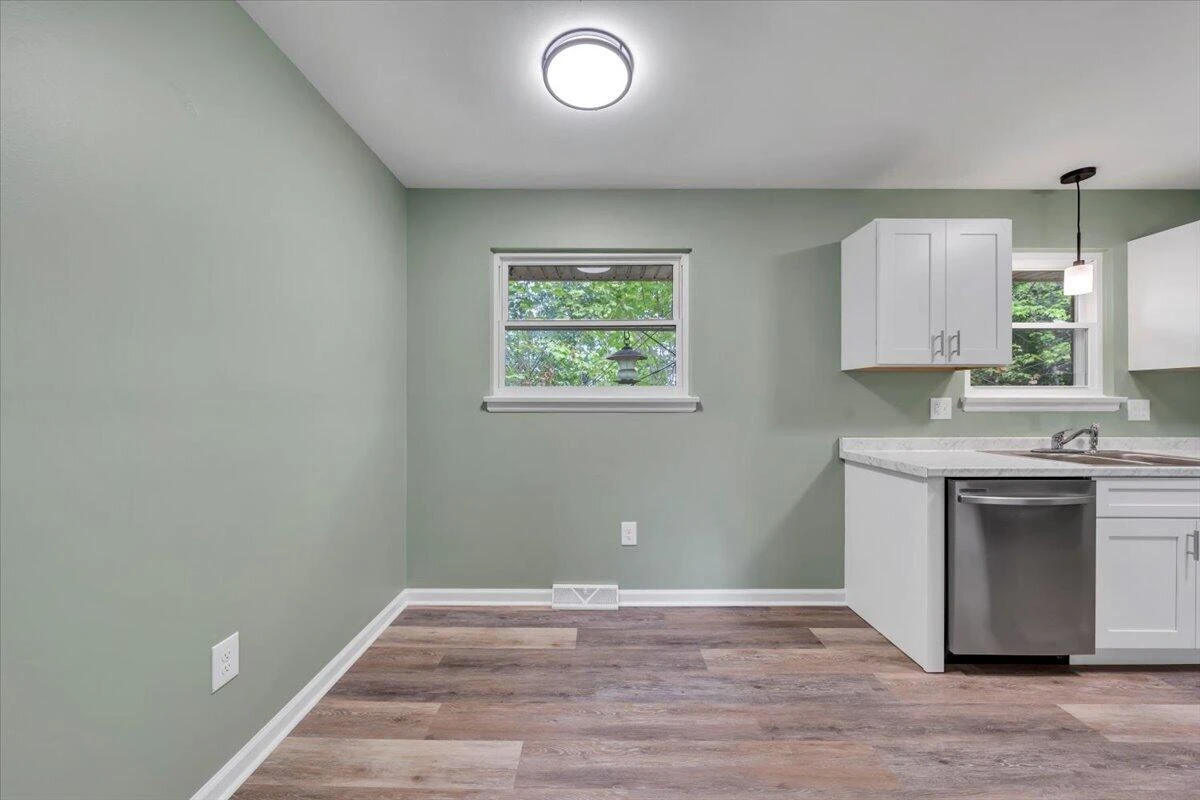 919 Glenn Ridge RD NW - Photo 15