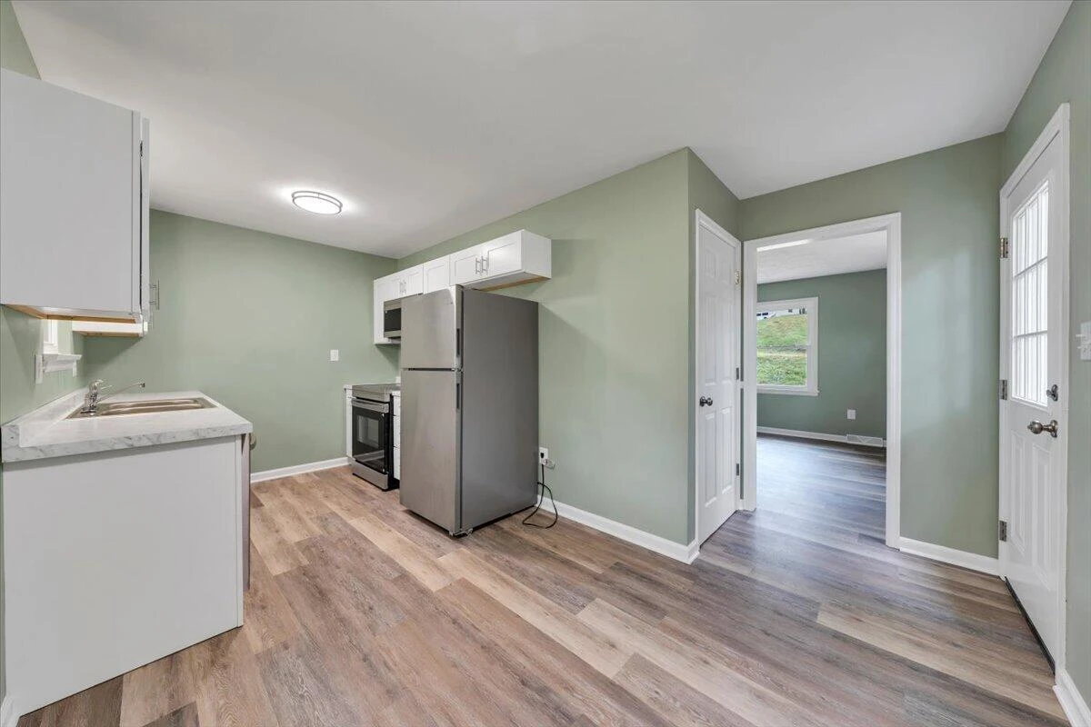 919 Glenn Ridge RD NW - Photo 16