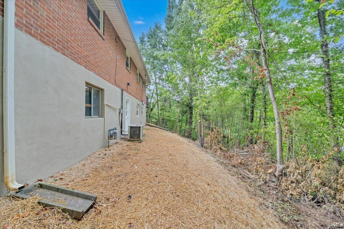 919 Glenn Ridge RD NW - Photo 31