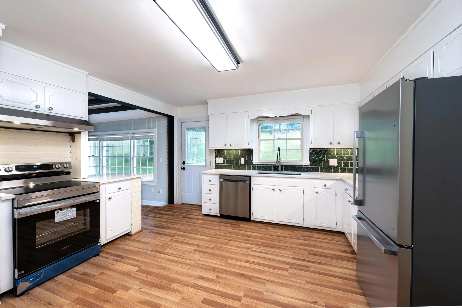 3262 W Midland TRL - Photo 4