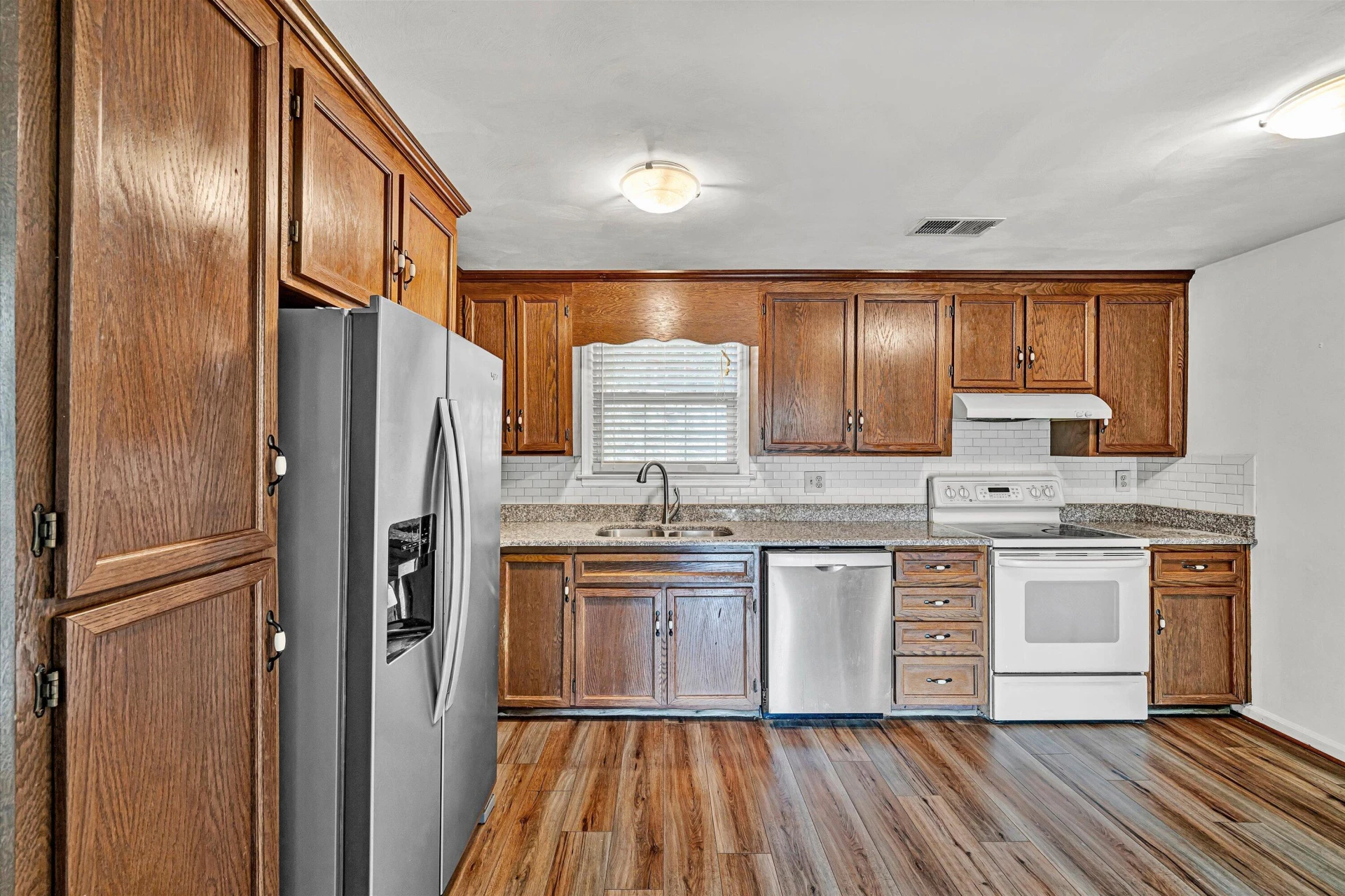 162 Ridgeview RD - Photo 8