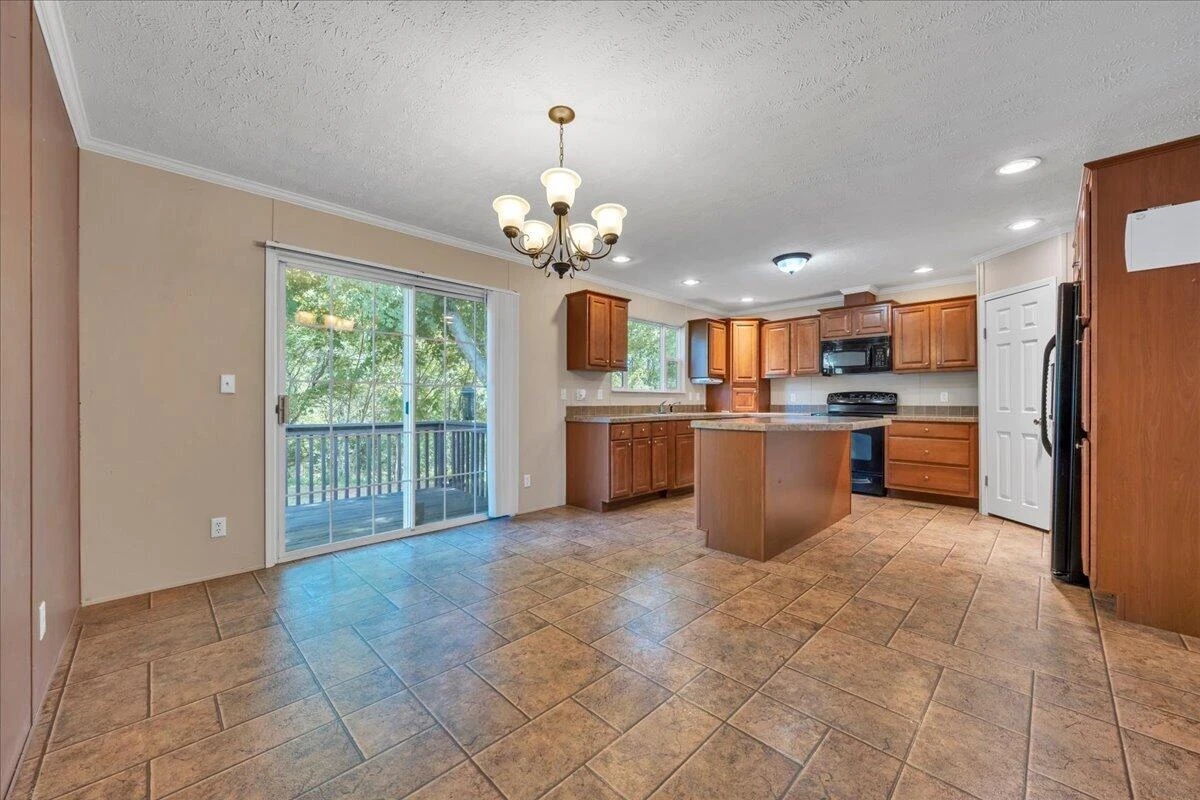 106 Crest CT - Photo 11